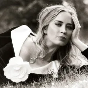 Imagem recente de emilyblunt