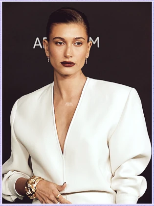 Imagem recente de hailey