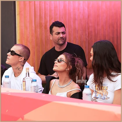 Imagem recente de hailey