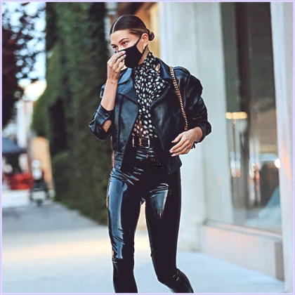 Imagem recente de hailey