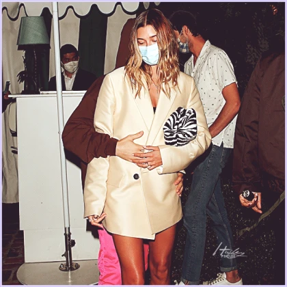 Imagem recente de hailey