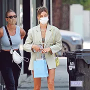 Imagem recente de hailey