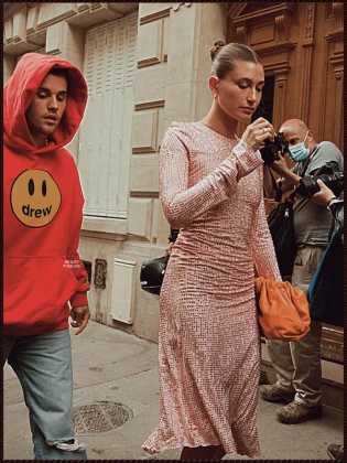 Imagem recente de hailey