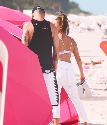 Imagem recente de haileybieber