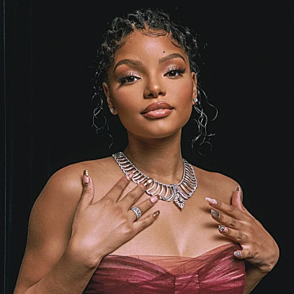 Imagem recente de hallebailey