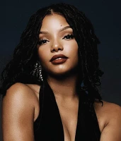 Imagem recente de hallebailey