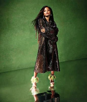 Imagem recente de hallebailey