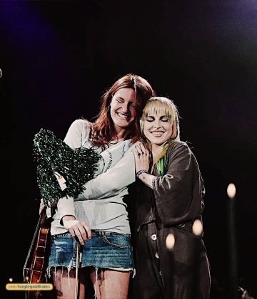 Imagem recente de hayleywilliams