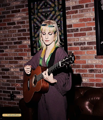 Imagem recente de hayleywilliams