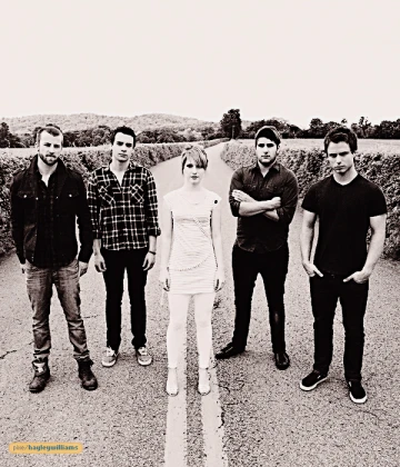 Imagem recente de hayleywilliams