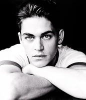 Imagem recente de herofiennestiffin