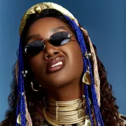 Imagem recente de iza