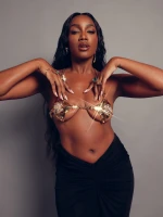 Imagem recente de iza