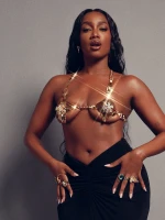 Imagem recente de iza