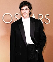 Imagem recente de jacobnathanielelordi