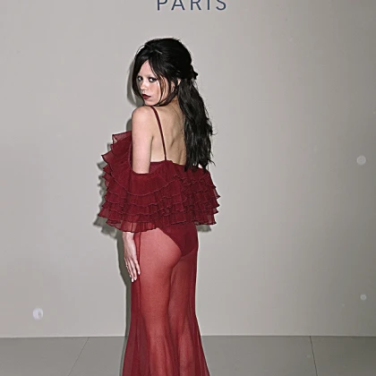 Imagem recente de jennaortega