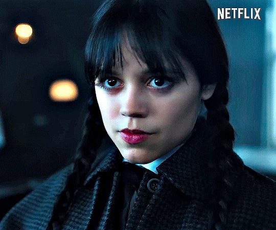 Imagem recente de jennaortega