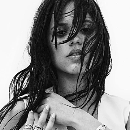 Imagem recente de jennaortega