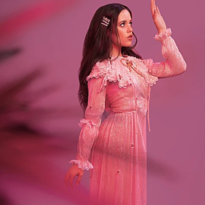 Imagem recente de jennaortega