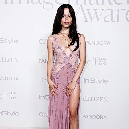 Imagem recente de jennaortega