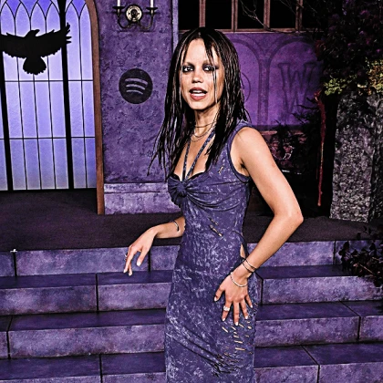 Imagem recente de jennaortega