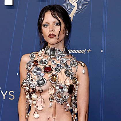 Imagem recente de jennaortega