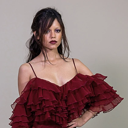 Imagem recente de jennaortega