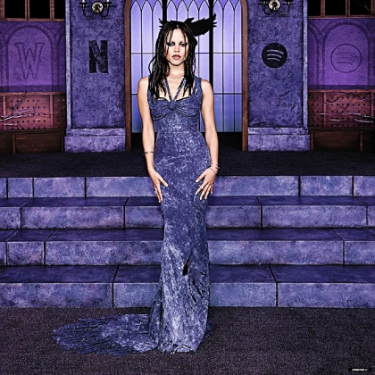 Imagem recente de jennaortega