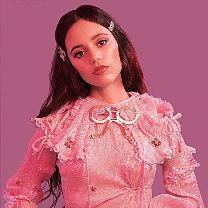 Imagem recente de jennaortega
