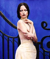 Imagem recente de jennaortega