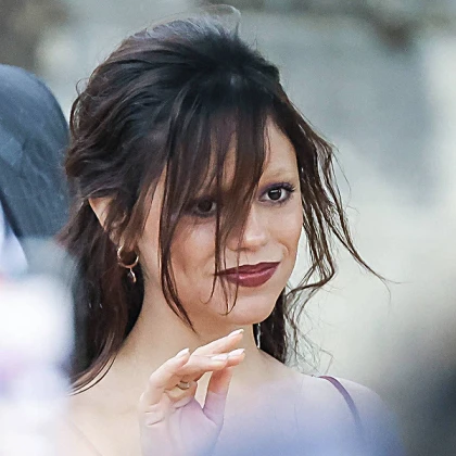 Imagem recente de jennaortega