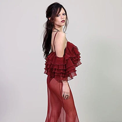 Imagem recente de jennaortega