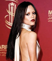 Imagem recente de jennaortega