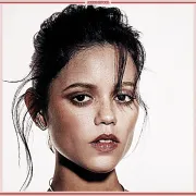 Imagem recente de jennaortega