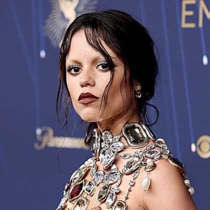 Imagem recente de jennaortega