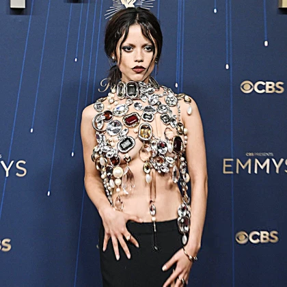 Imagem recente de jennaortega