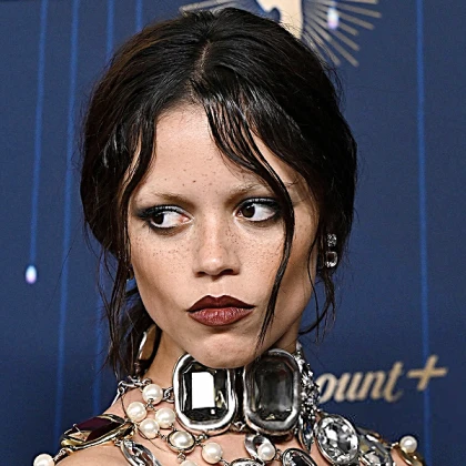 Imagem recente de jennaortega