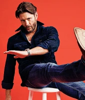 Imagem recente de jensenrossackles