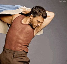 Imagem recente de jonathan