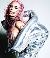 Imagem recente de karol