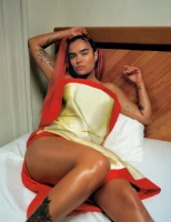 Imagem recente de karolg