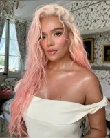 Imagem recente de karolg