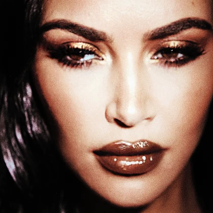 Imagem recente de kimkardashian