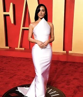 Imagem recente de kimkardashian