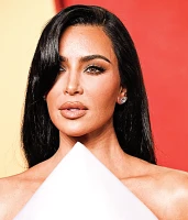 Imagem recente de kimkardashian