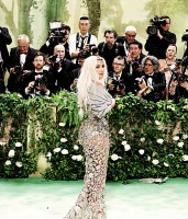 Imagem recente de kimkardashian