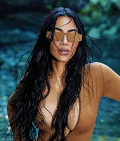 Imagem recente de kimkardashian