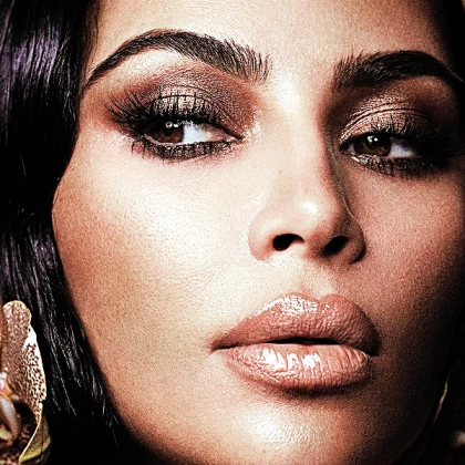 Imagem recente de kimkardashian