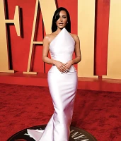 Imagem recente de kimkardashian