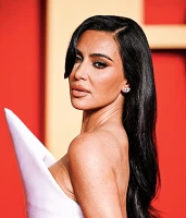 Imagem recente de kimkardashian